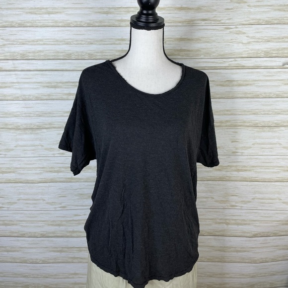 Aritzia Wilfred Dark Charcoal Slouchy Raw Hem Tee - Picture 1 of 8